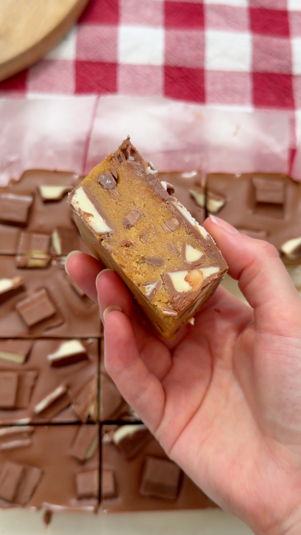 Kinder Cookie Dough Bars Recipe