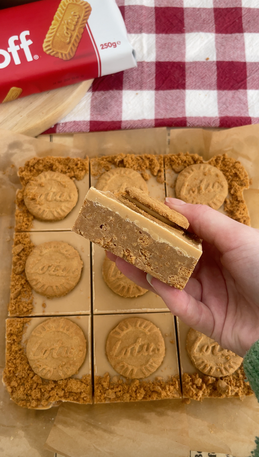 Biscoff No Bake Bars Recipe