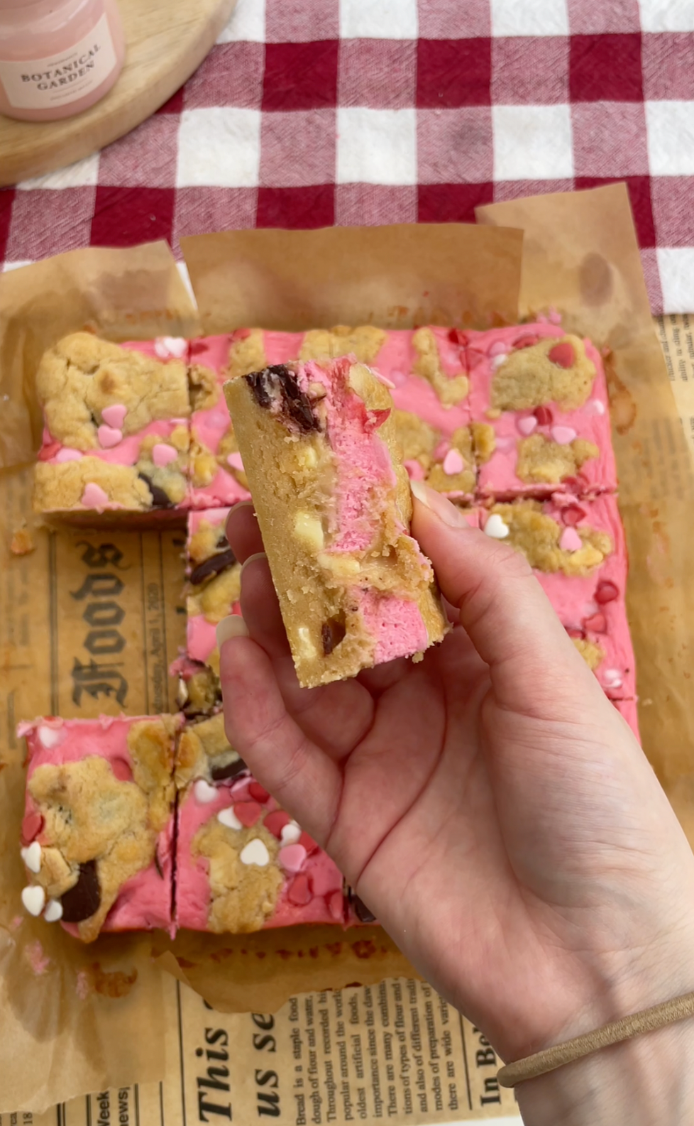 Valentines Cheesecake Cookie Bars Recipe