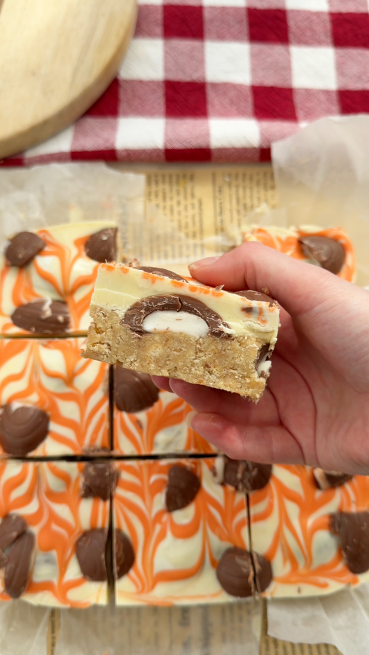 Creme Egg No Bake Bars Recipe